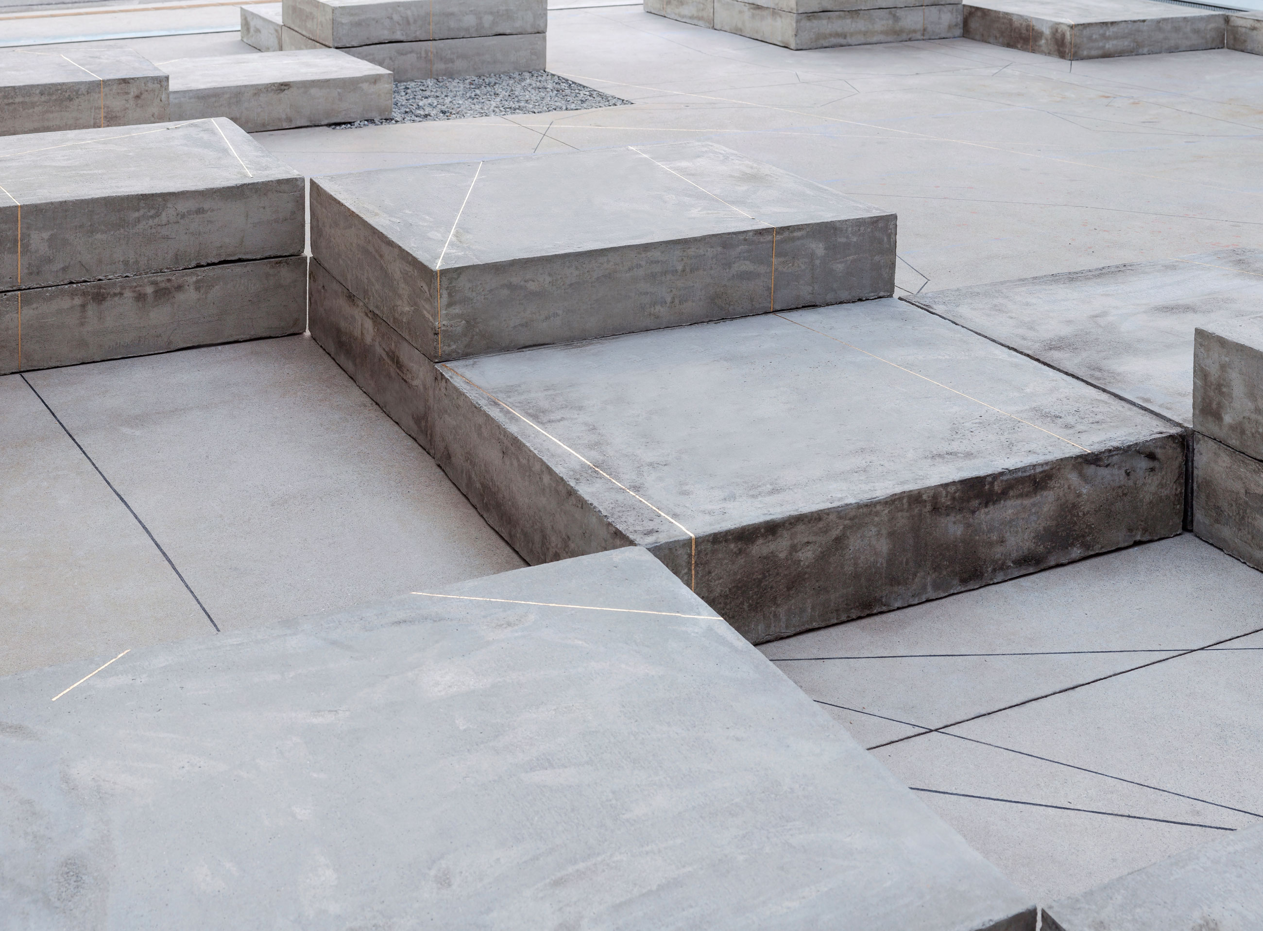 Site-specific Installation titled Cielo Raso by artist Sandra Gamarra, consisting of concrete, golden leaf, graphite and screws, curated by Bruno Alves de Almeida for the project SITU at Galeria Leme, São Paulo, Brazil.