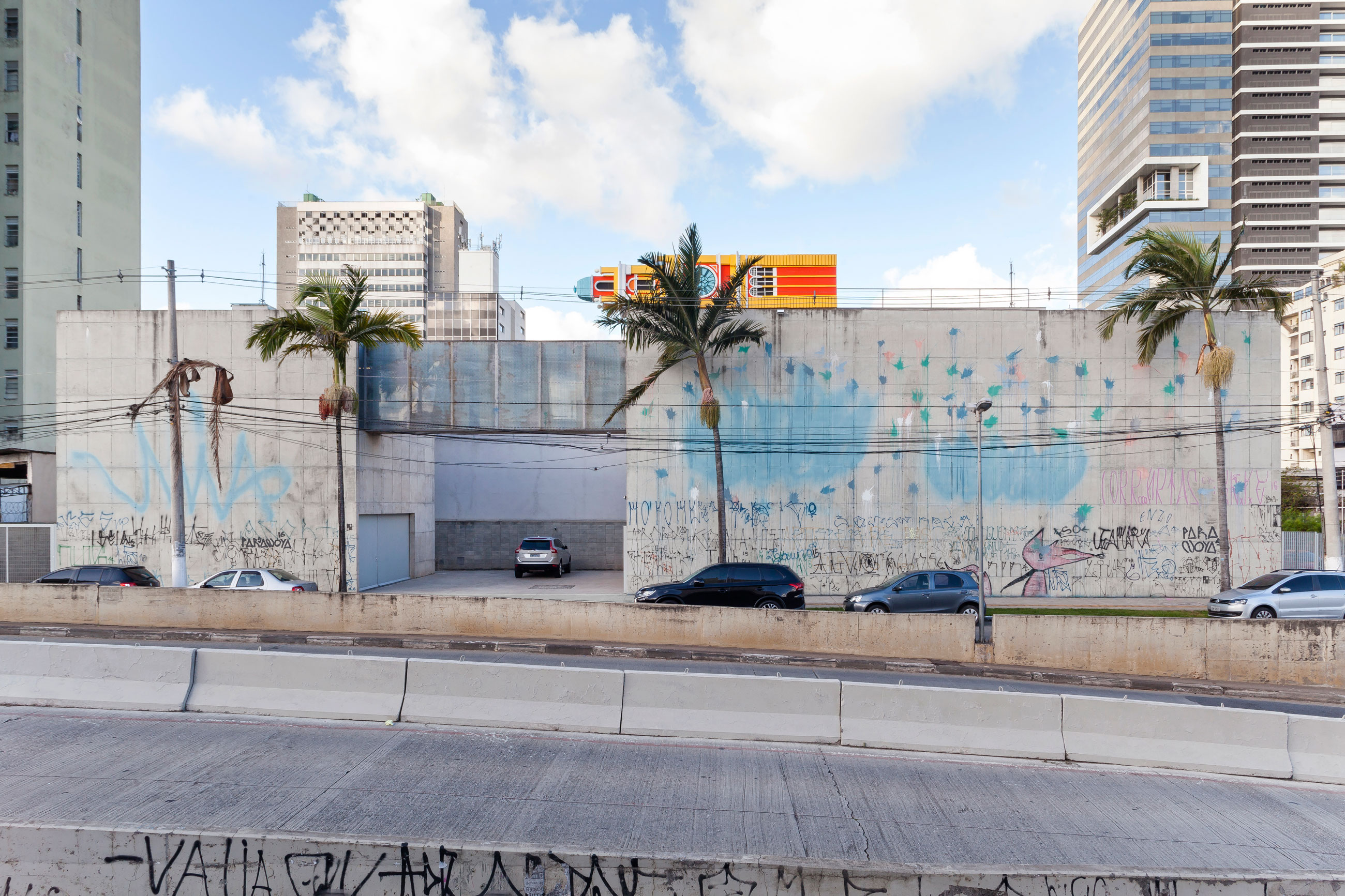 Site-specific Installation titled Friends of Perpetual Movement by artist Quinteros, consisting of a clock tower built with foam, paint, wooden structure, curated by Bruno Alves de Almeida for the project SITU at Galeria Leme, São Paulo, Brazil.