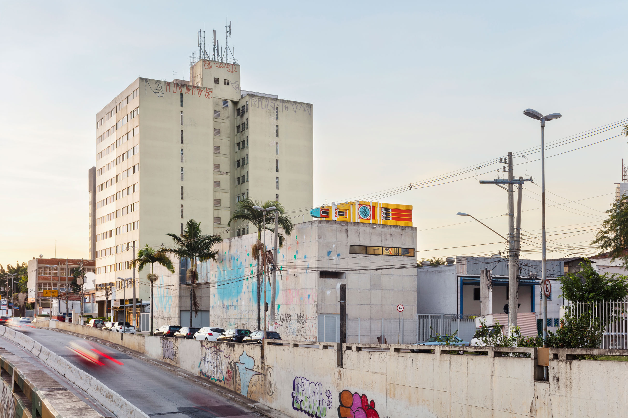 Site-specific Installation titled Friends of Perpetual Movement by artist Quinteros, consisting of a clock tower built with foam, paint, wooden structure, curated by Bruno Alves de Almeida for the project SITU at Galeria Leme, São Paulo, Brazil.