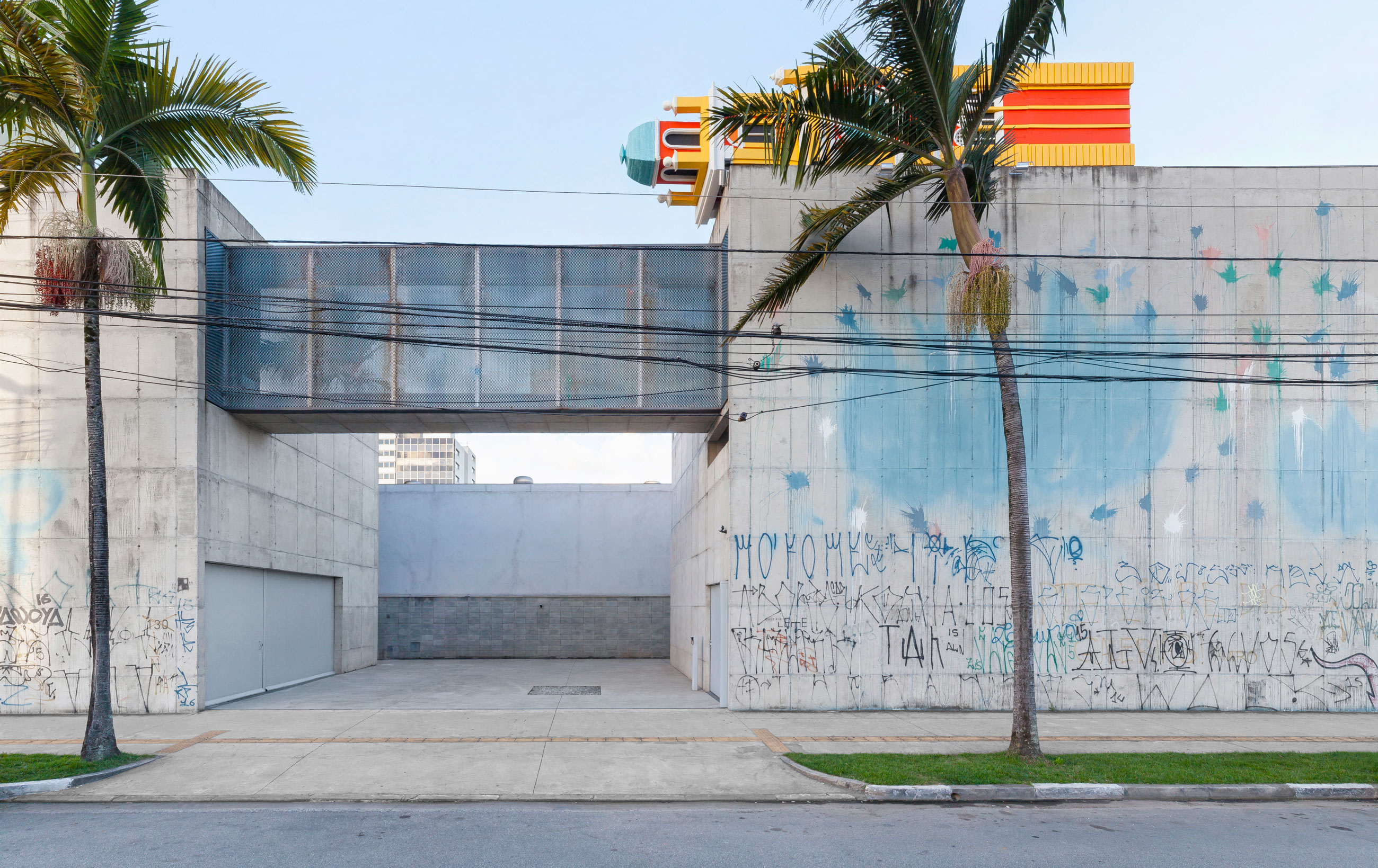 Site-specific Installation titled Friends of Perpetual Movement by artist Quinteros, consisting of a clock tower built with foam, paint, wooden structure, curated by Bruno Alves de Almeida for the project SITU at Galeria Leme, São Paulo, Brazil.